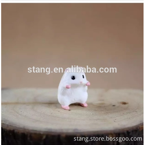 Lovely popular cat toy plastic figure /cute toy for kids